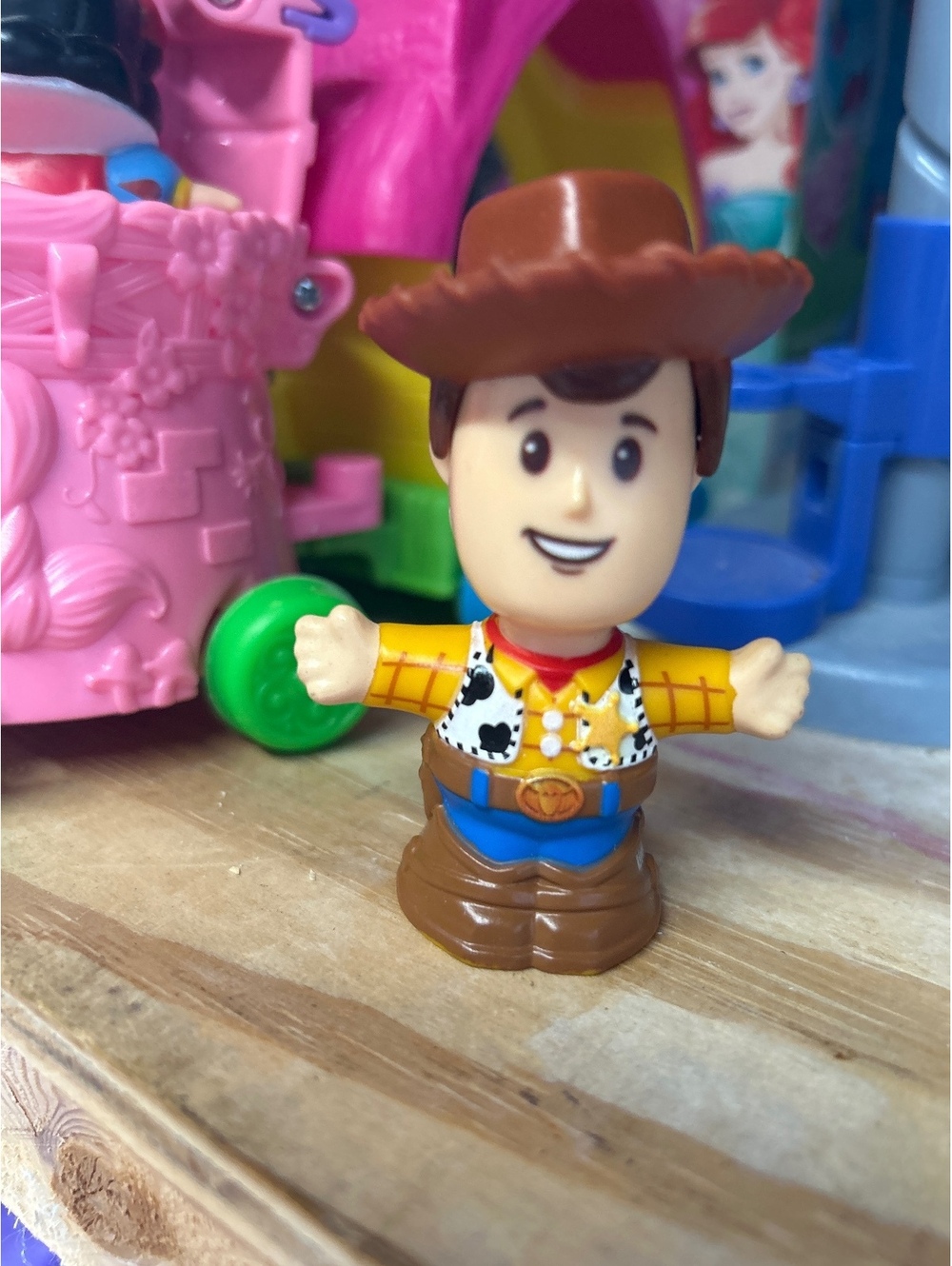 Fisher-Price little people, Woody